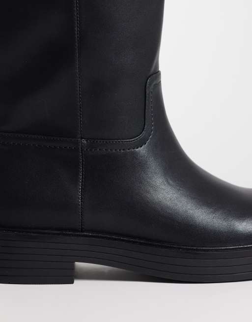 ASOS DESIGN Wide Fit Cerys chunky pull on riding knee boots in black, 3 of 4