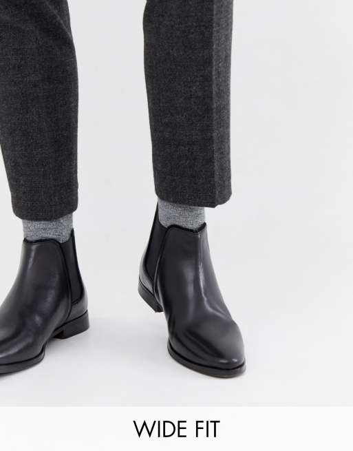 ASOS DESIGN Wide Fit chelsea boots in black leather with black sole | ASOS