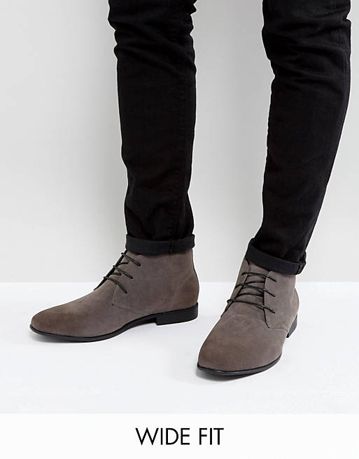 ASOS DESIGN Wide Fit chukka boots in gray faux suede