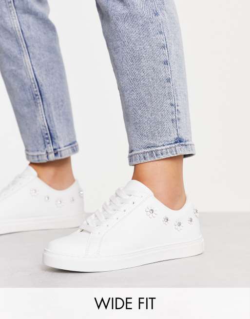 ASOS DESIGN Wide Fit – Dawn – Białe sznurowane buty sportowe z kwiatowym wykończeniem