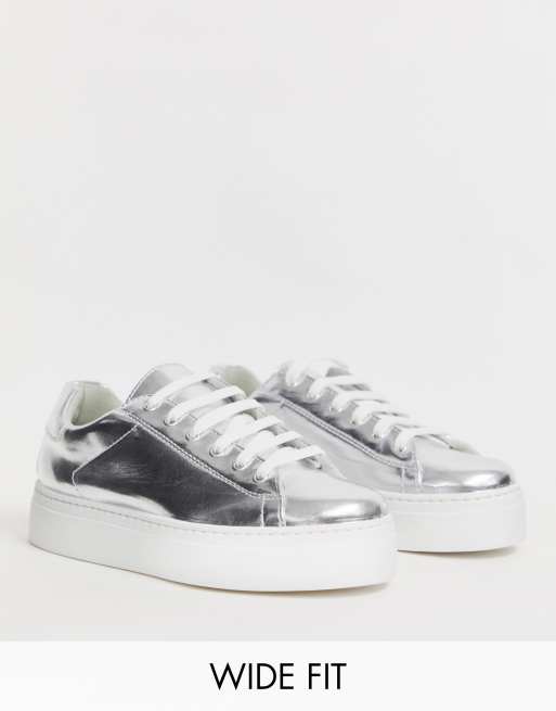 ASOS DESIGN sneakers in metallic silver