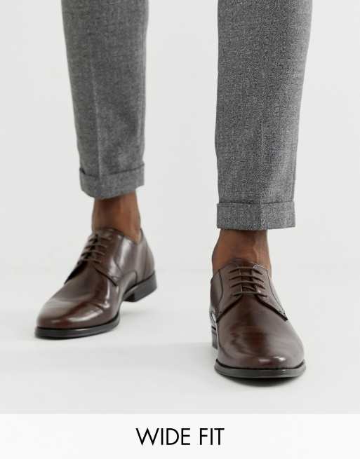 brown wide fit shoes