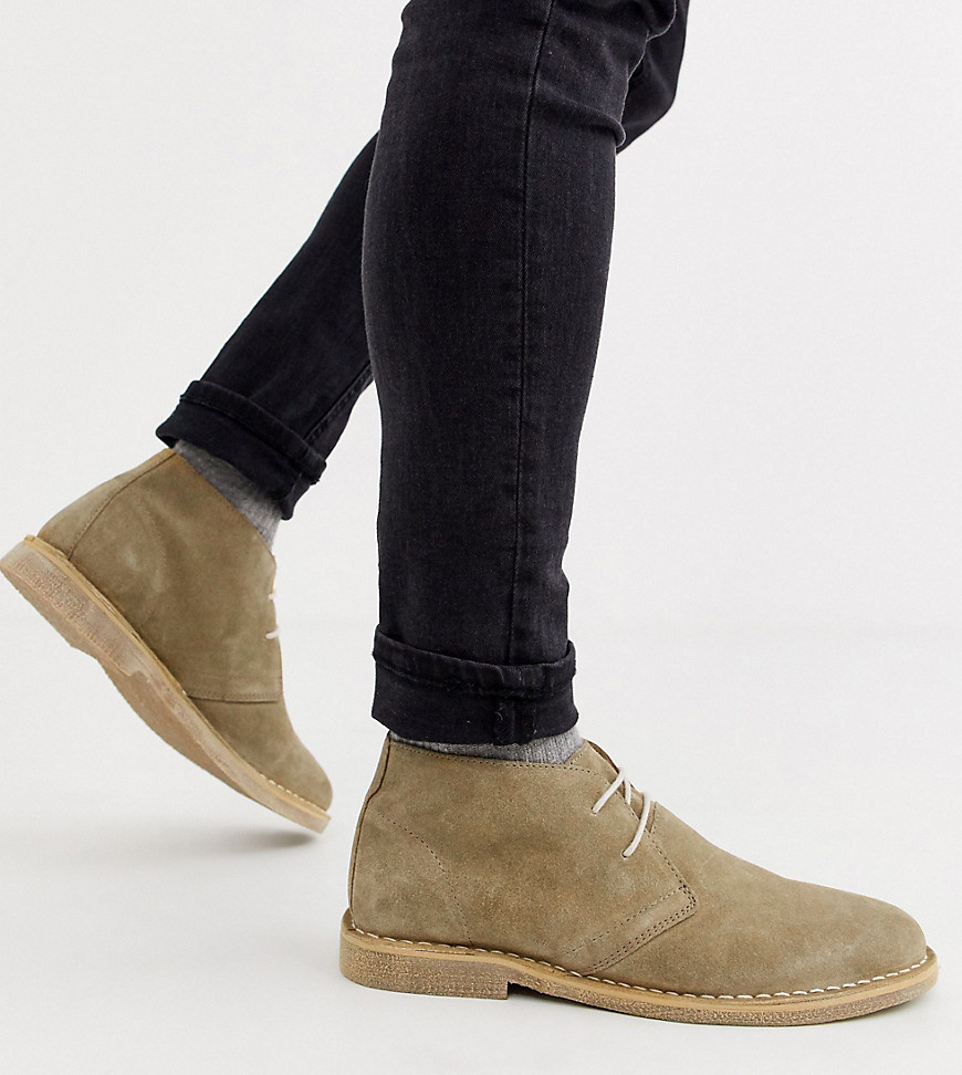 ASOS DESIGN Wide Fit desert chukka boots in stone suede