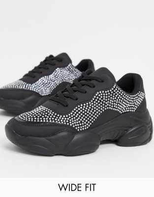 black wide sneakers