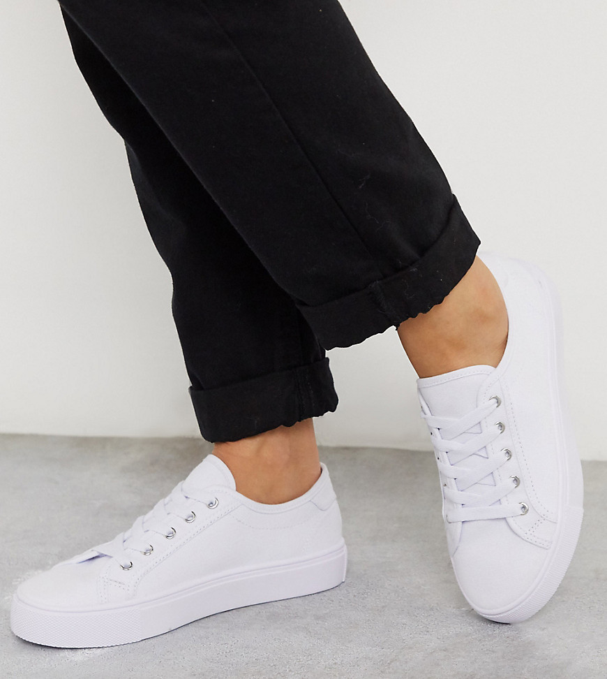 ASOS DESIGN Wide Fit Dizzy lace up trainers in white