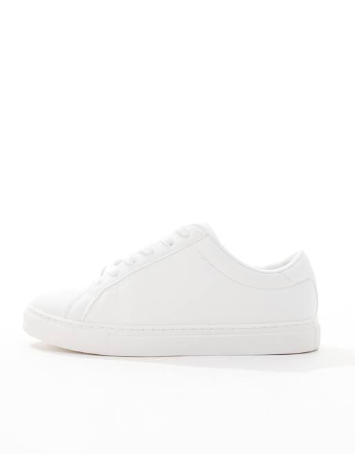 ASOS DESIGN Wide Fit Drama sneakers in white