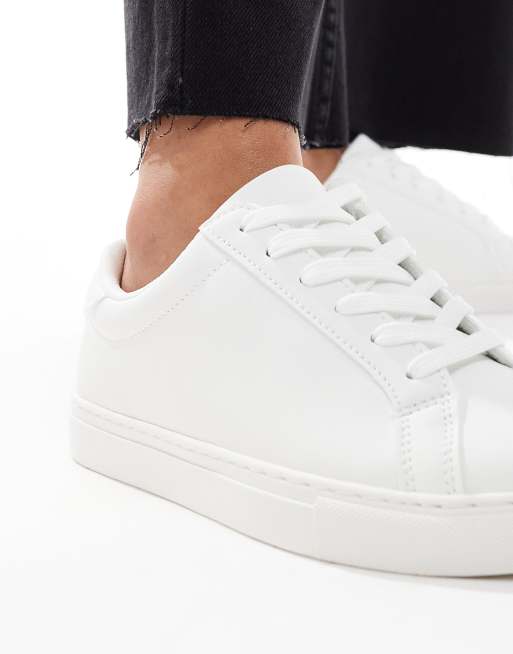 ASOS DESIGN Wide Fit Drama sneakers in white