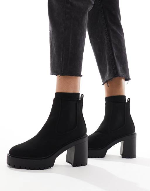 ASOS DESIGN – Wide Fit – Elma – Svarta, grova chelseaboots med klackar och bred passform, 2 av 4