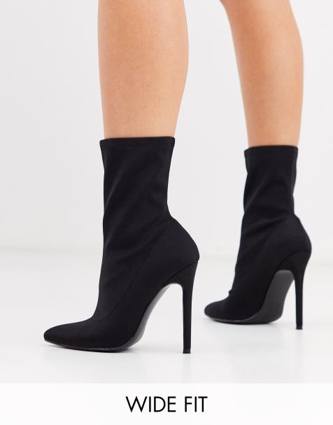 ASOS DESIGN Wide Fit – Esmerelda – Schwarze Sockenstiefel mit hohem Absatz