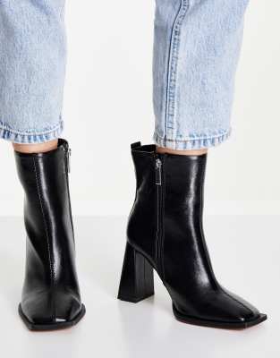 black ankle boots 2019