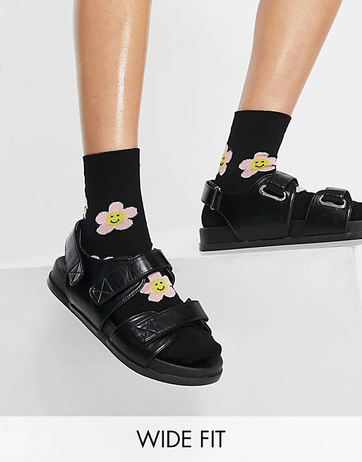 ASOS DESIGN Wide Fit Factually sporty sandals in black