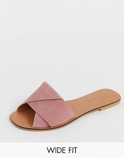 ASOS DESIGN Wide Fit Favoured leather flat sandals