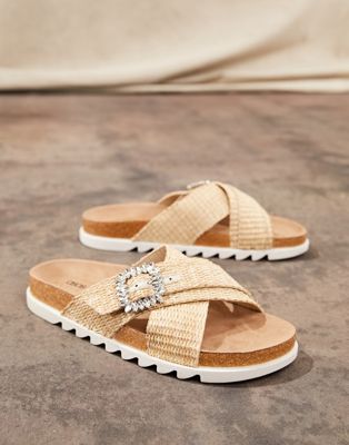 ASOS DESIGN Wide Fit Flaunt raffia cross vamp flat sandals in natural - BEIGE