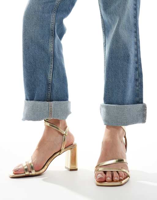 ASOS DESIGN Wide Fit - Hampstead - Sandali a pianta larga con tacco medio dorati, 4 di 4