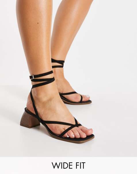 ASOS DESIGN Wide Fit Hana toe thong mid heeled sandals in black - view 1