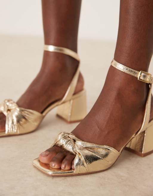 ASOS DESIGN Wide Fit Hansel knotted mid heeled sandals in gold, 4 of 4