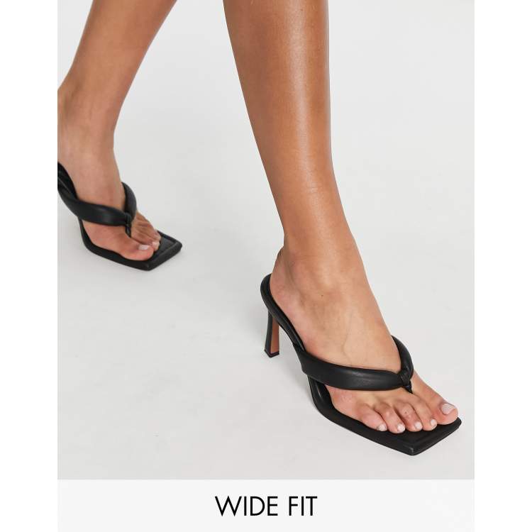 Wide-Fitting Heeled Sandals & Flip Flops