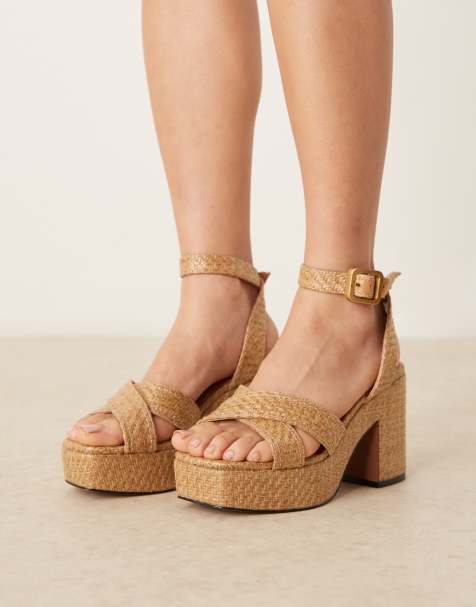 ASOS DESIGN Wide Fit – Henley – Beiga sandaler i raffia med halvhög klack - view 1