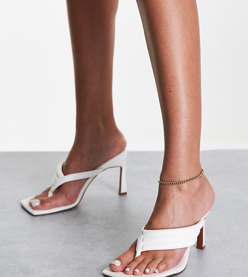 ASOS DESIGN Wide Fit Herring padded toe thong heeled sandals in black-White