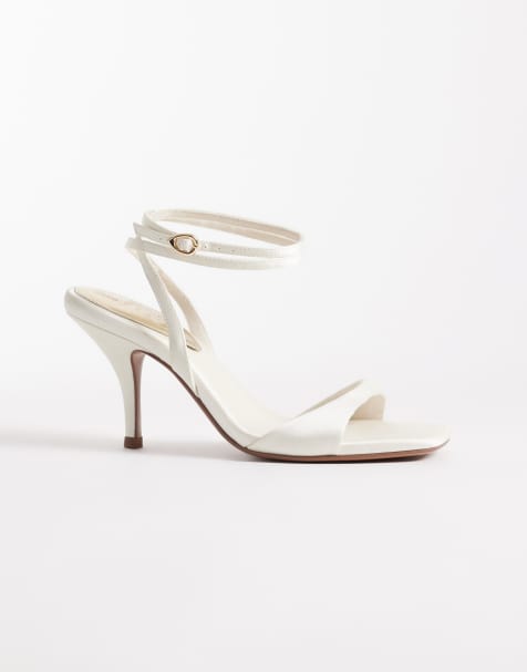 ASOS DESIGN Wide fit - Hope - Elfenbenshvide minimalistiske stiletter med mellemhøj hæl - view 1