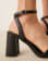 Thumbnail 2 von 4