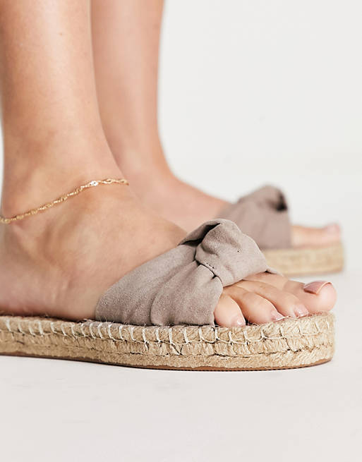 Women Flat Sandals/Wide Fit Jade knotted espadrille mules in beige 