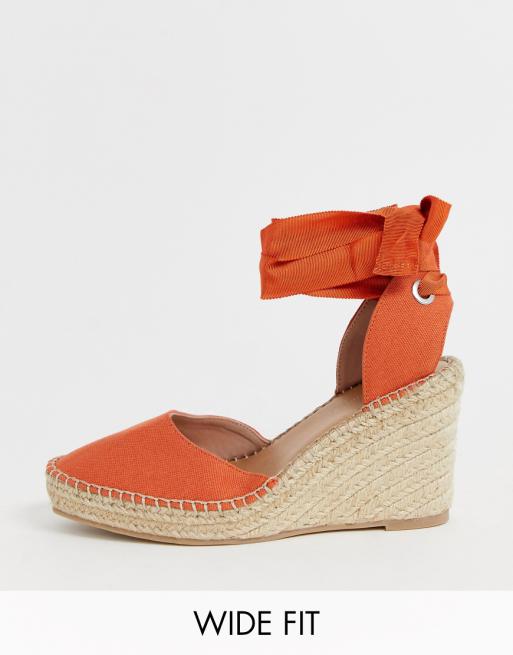 ASOS DESIGN Wide Fit Jaylen espadrille wedges in coral | ASOS
