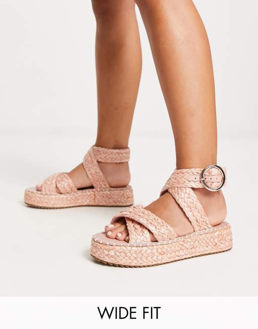 ASOS DESIGN Wide Fit - Journey - Lyserøde espadriller i raffia