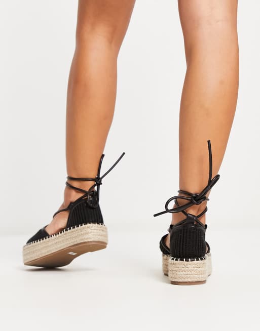 ASOS DESIGN Wide Fit – Juggle – Espadrilles in Schwarz mit Plateausohle, weite Passform, 3 von 4