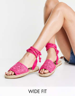 ASOS DESIGN - Wide Fit - June - Espadrilles-Sandalen in Rosa mit Kordelschnürung