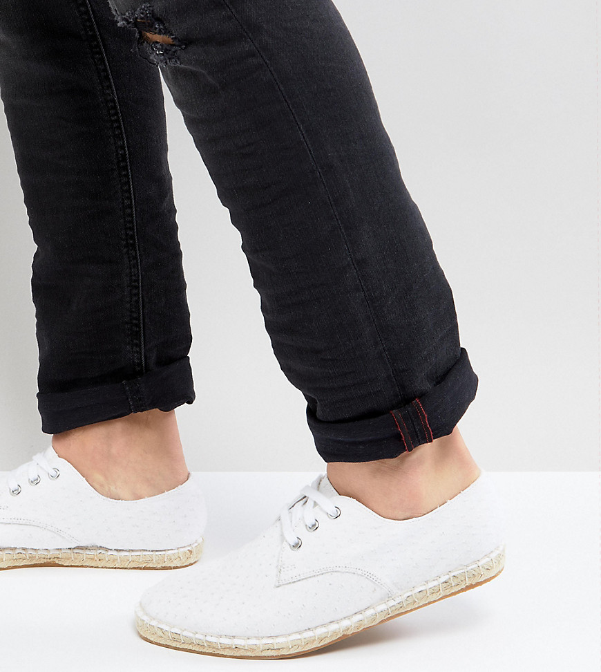 ASOS DESIGN Wide Fit lace up espadrilles in white textured canvas