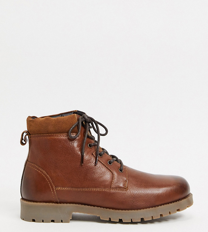 ASOS DESIGN Wide Fit lace up worker boots in tan leather-Brown