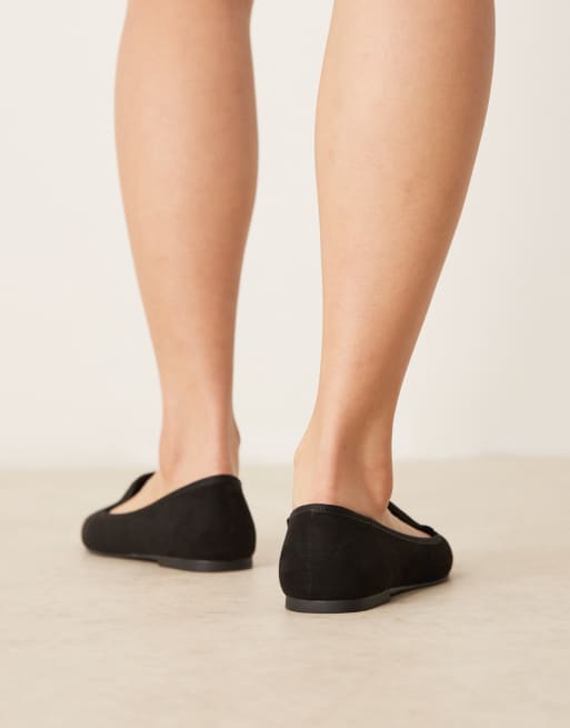 ASOS DESIGN Wide Fit – Lakeside – Ballerinas aus Wildlederimitat in Schwarz, weite Passform, 2 von 4
