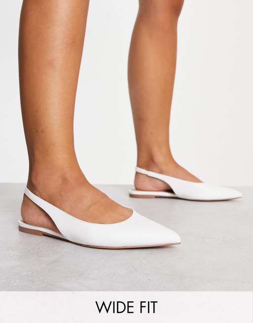 ASOS DESIGN Wide Fit Lala Ballerinas in weiBer Eidechsenoptik mit Fersenriemen weite Passform ASOS