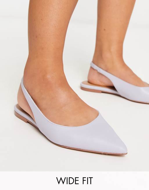 ASOS DESIGN Wide Fit – Lala – Flache Ballerinas in Blau mit Fersenriemen und weiter Passform