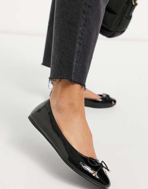 ASOS DESIGN Wide Fit – Lallie – Flache Ballerinas mit Schleife in Schwarz, 3 von 4