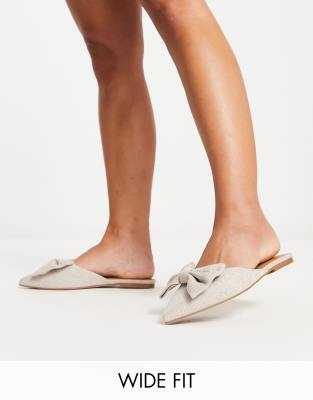 ASOS DESIGN Wide Fit - Lass - Spitze, flache Mules mit übergroßer Zierschleife aus Naturstoff-Neutral