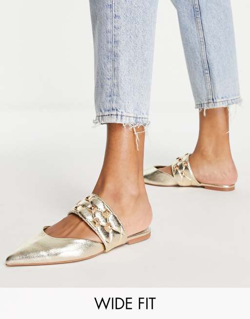 ASOS DESIGN Wide Fit – Leah – Baleriny z ćwiekami i noskami w szpic w kolorze metalicznego złota