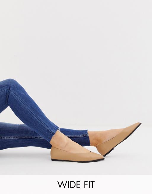 ASOS DESIGN Wide Fit Levels high vamp ballet flats in camel | ASOS