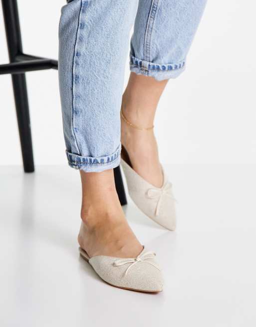 ASOS DESIGN Wide Fit Lewi pointed flat mules in natural, 3 of 4