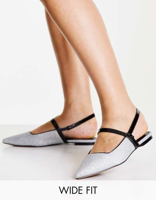 ASOS DESIGN - Wide Fit - Lewin - Flade Mary Jane-ballerinaer med spids tå i sølvglimmer