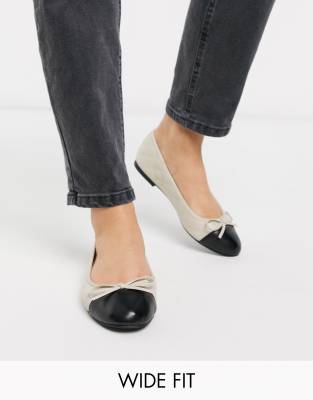 wide fit flats