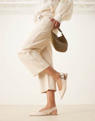 ASOS DESIGN WIDE FIT LINEAR BUCKLE DETAIL SLINGBACK BALLET FLATS 