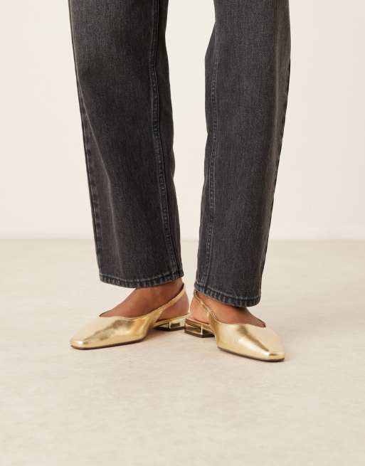 ASOS DESIGN Wide Fit Logan slingback ballets in gold, 4 of 4