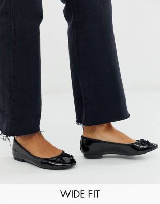 black patent ballet pumps