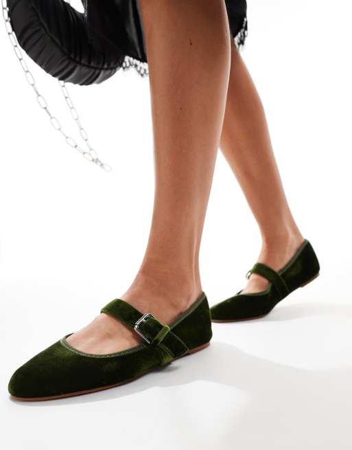 Green velvet ballet flats deals