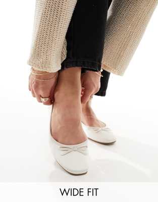 Lullaby basic bow ballet flats in ivory-White