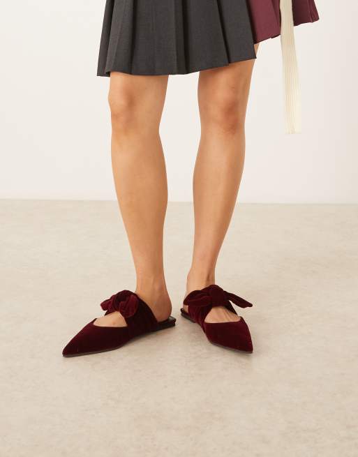 ASOS DESIGN Wide Fit Lunar bow detail mules in burgundy velvet, 4 of 4