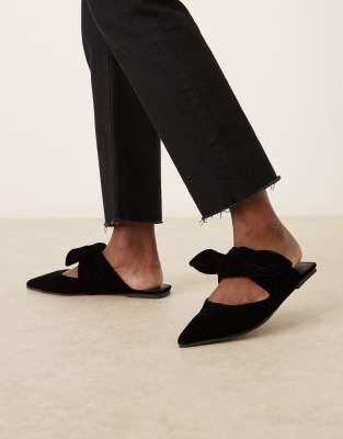 ASOS DESIGN Wide Fit - Lunar - Mules aus Samt in Schwarz mit Schleife, weite Passform