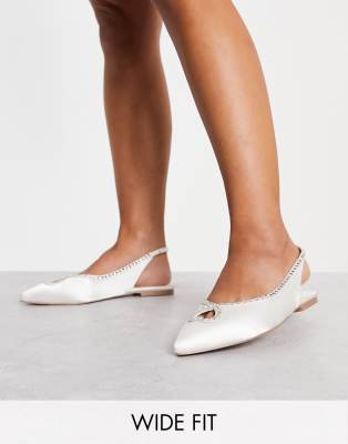 ASOS DESIGN Wide Fit - Lust - Ballerinas in Elfenbein mit Strassbesatz und Herzdetail-Weiß